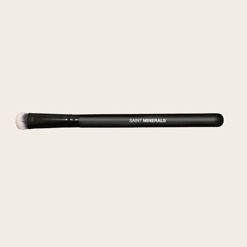 Saint Minerals All Over Eye Colour brush - SAINT MINERALS® - Professional Tools - The Skin Boutique