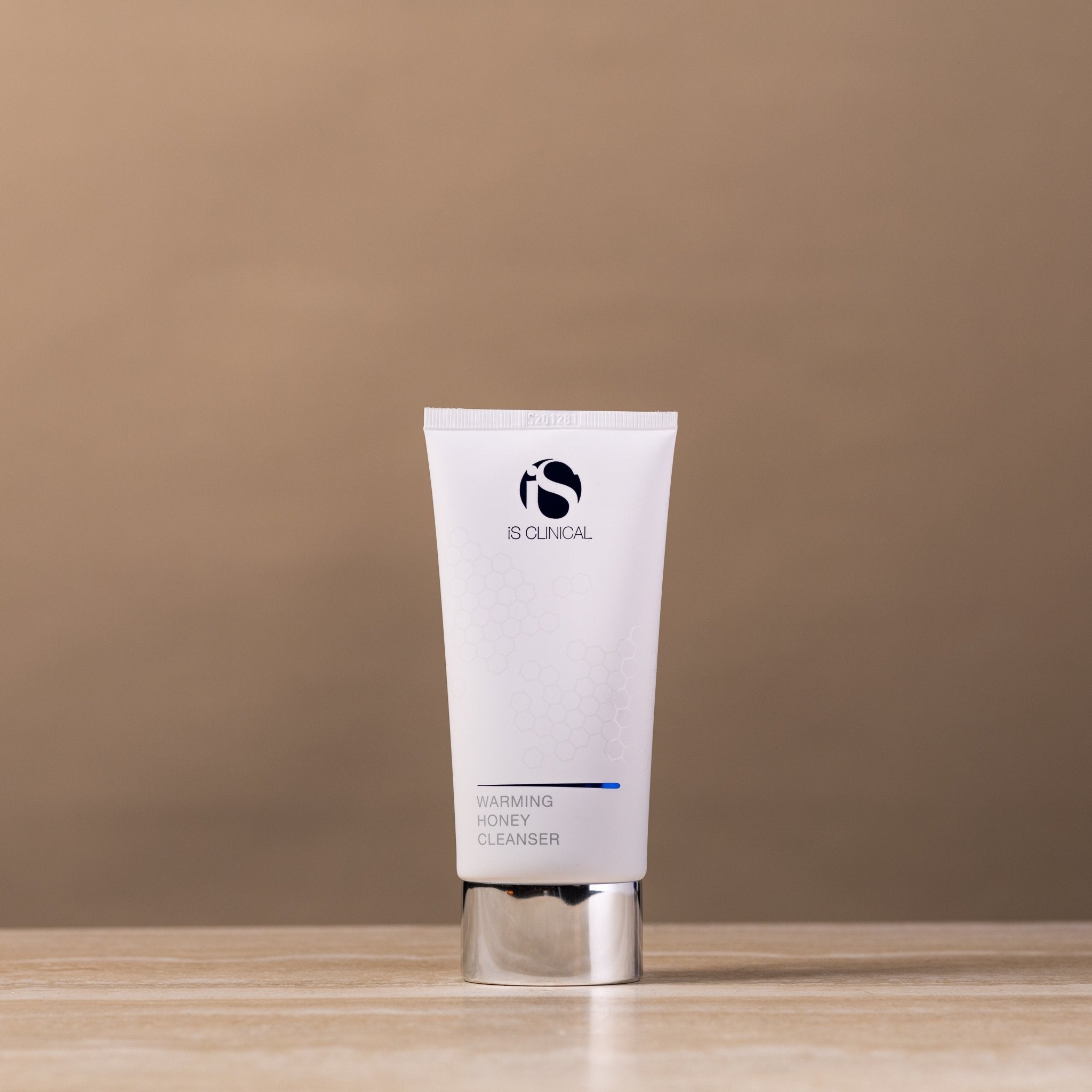 Warming Honey Cleanser - 120g - iS Clinical - Cleanser - The Skin Boutique